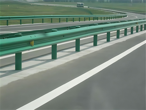 许昌波形梁护栏在高速公路的应用